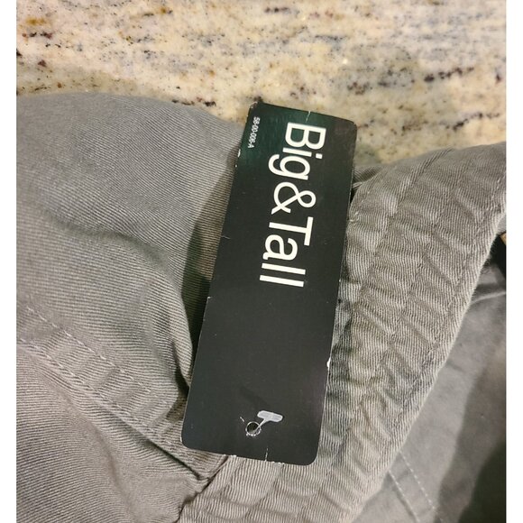 New! St. John's Bay Men Shorts 54 Green Gray Cargo Twill Hiking Button 9" Inseam - Picture 9 of 13